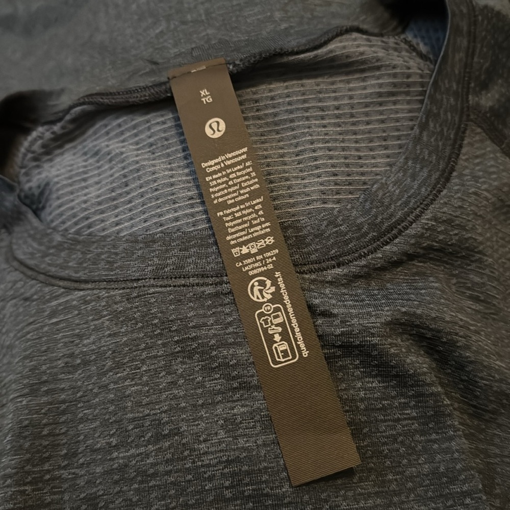 NWT LULULEMON METAL VENT TECH LONG SLEEVE - mineral blue true navy In S… - Picture 6 of 10